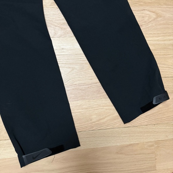 Like new Nike MMW 3-1 convertible pants - Picture 5 of 6